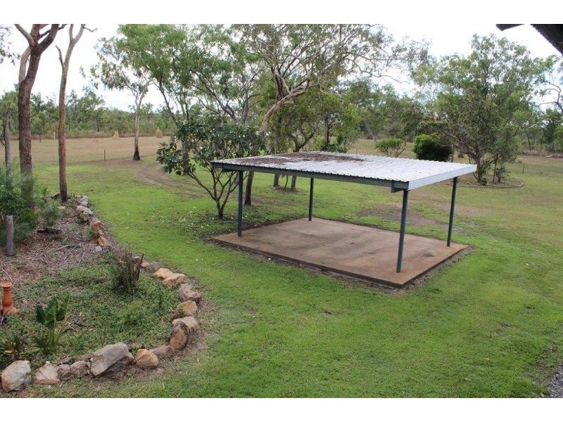 222 Eeee Road, Livingstone NT 0822