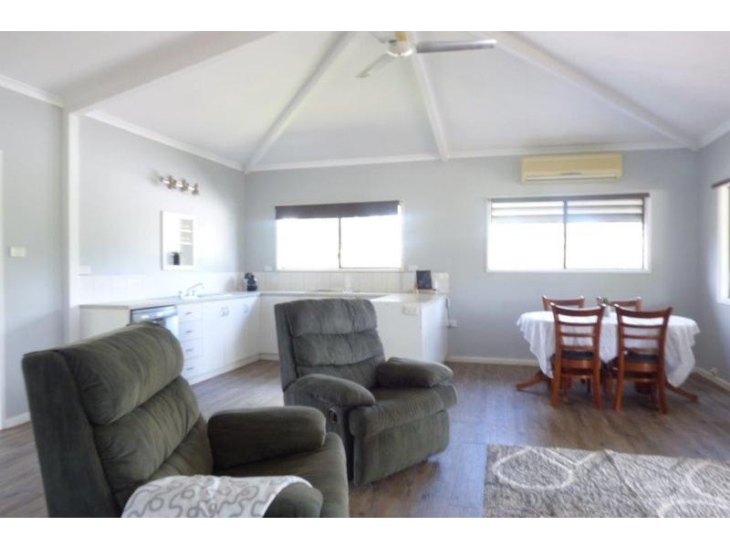 Lot 7 Eeee Road, Livingstone NT 0822