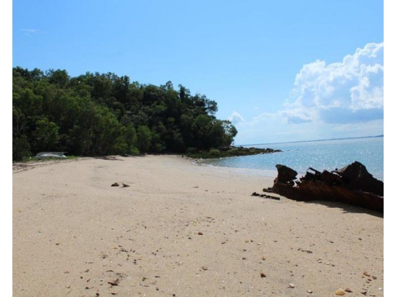 15 Talc Head Road, Wagait Beach NT 0822