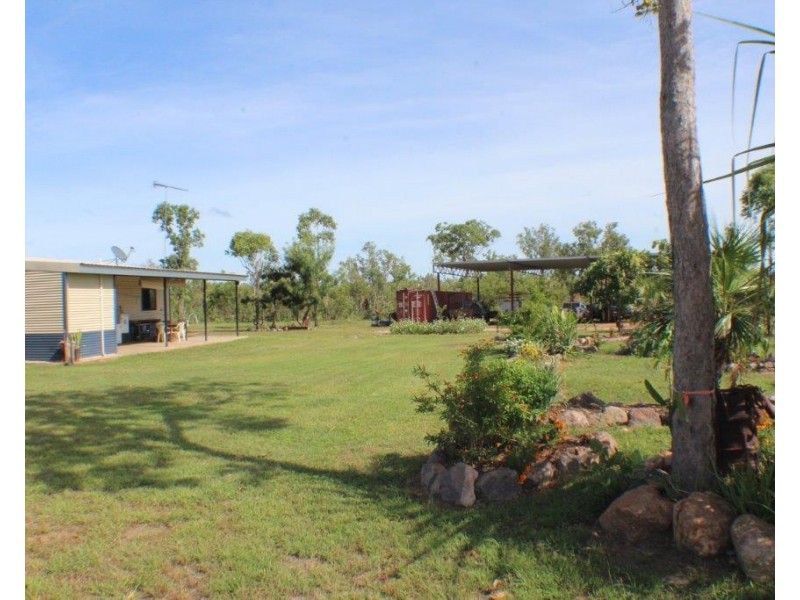690 Cheeney Road, Batchelor NT 0845