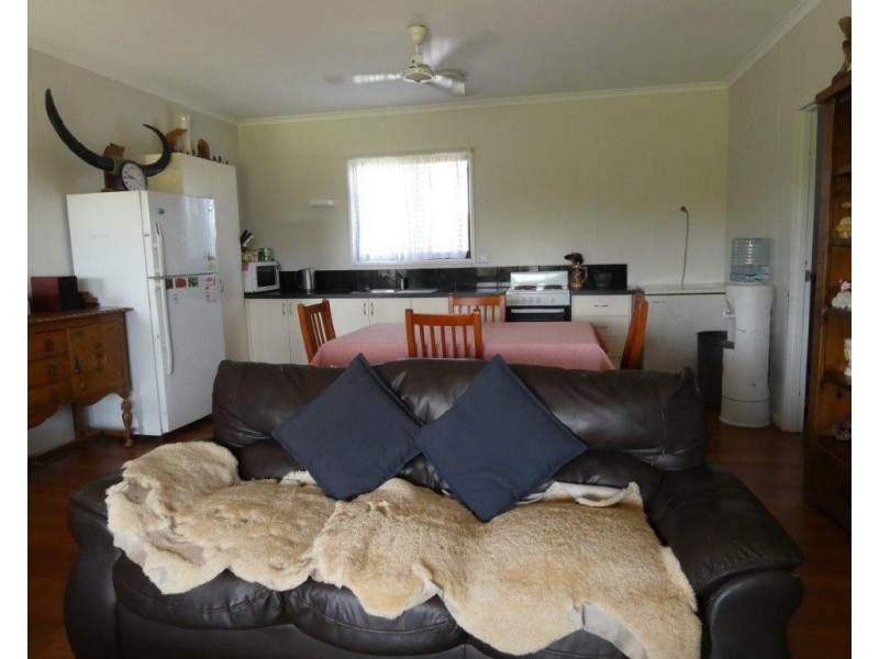 690 Cheeney Road, Batchelor NT 0845