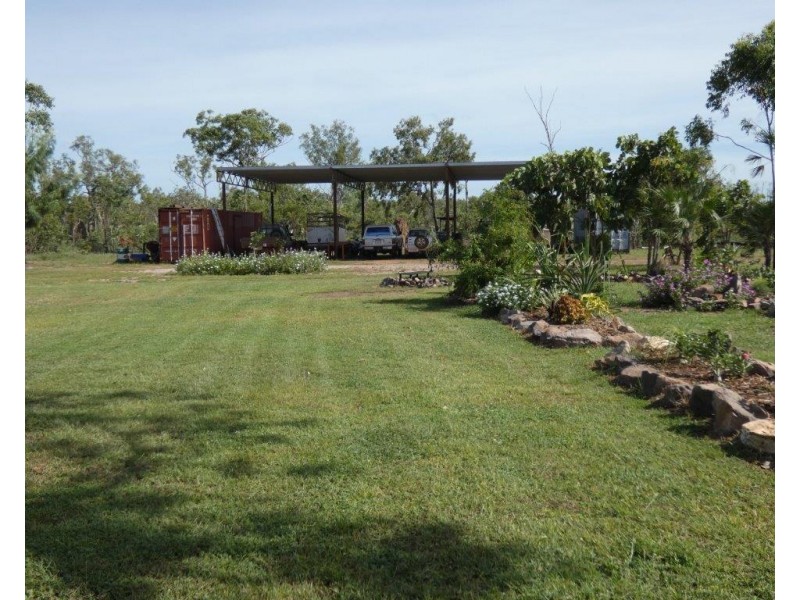690 Cheeney Road, Batchelor NT 0845