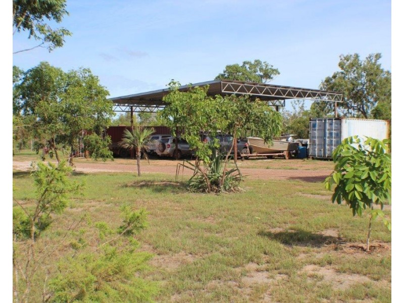 690 Cheeney Road, Batchelor NT 0845
