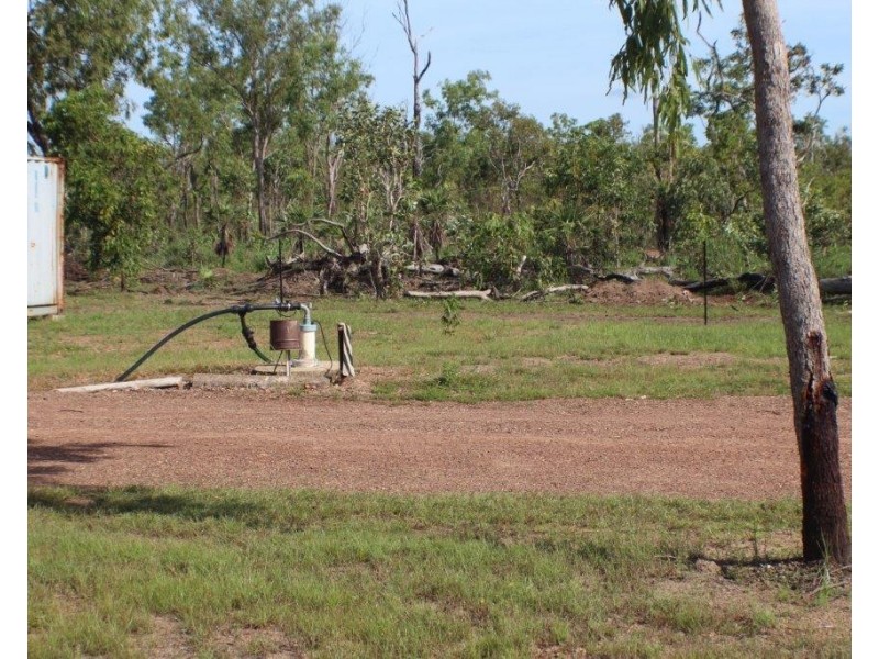 690 Cheeney Road, Batchelor NT 0845