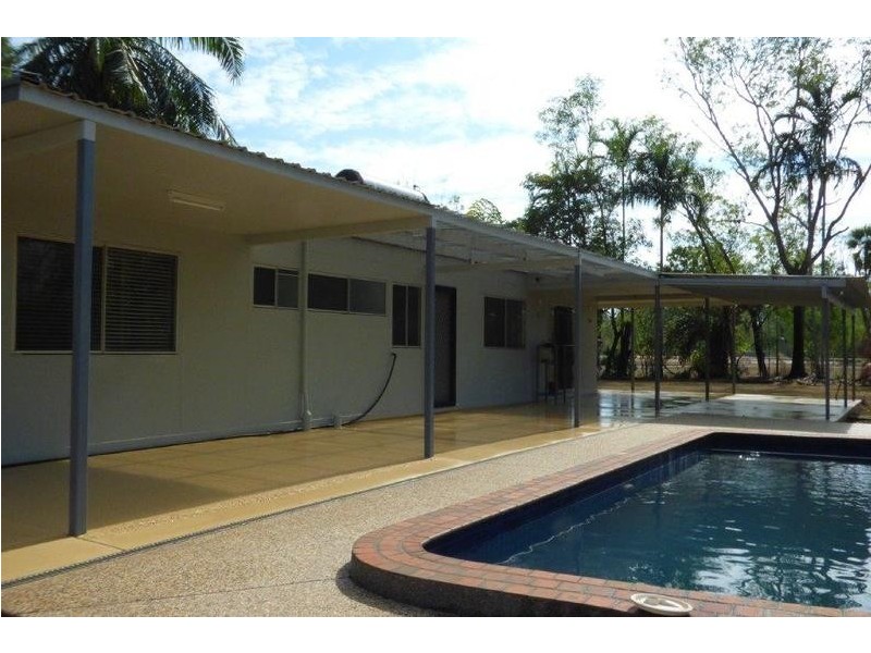 390 Reedbeds Road, Tumbling Waters NT 0837
