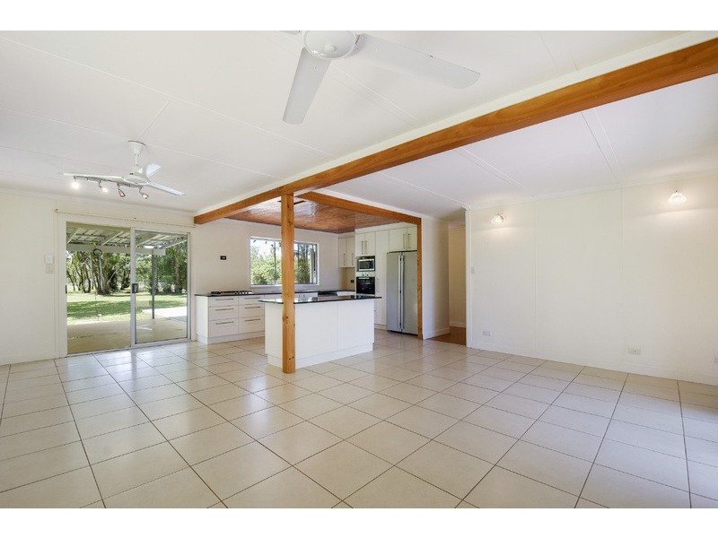 390 Reedbeds Road, Tumbling Waters NT 0837