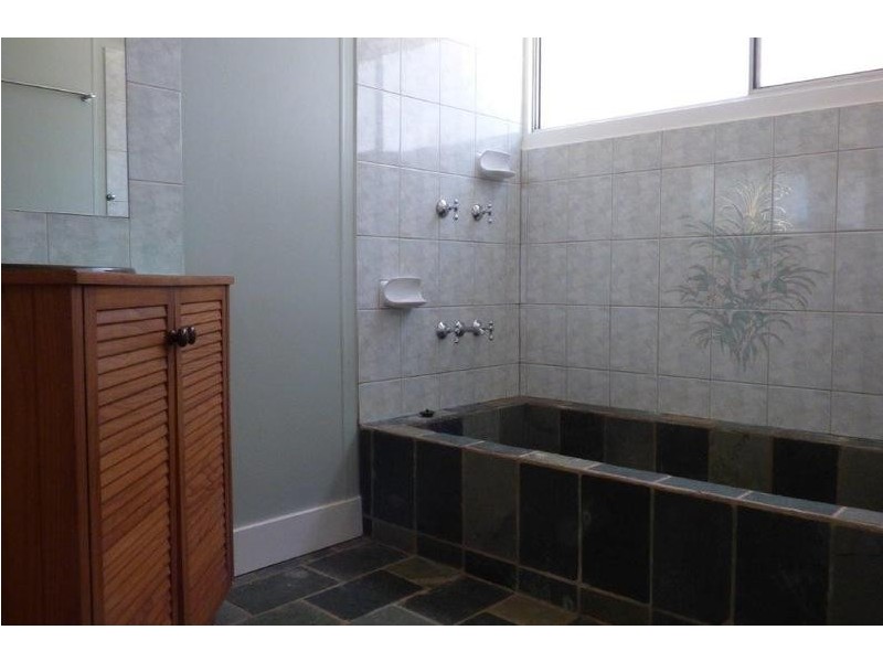 390 Reedbeds Road, Tumbling Waters NT 0837
