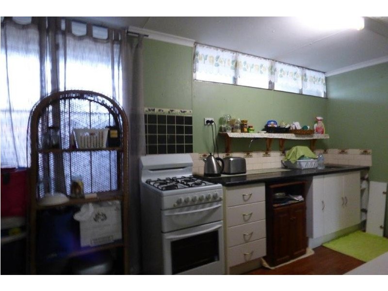 17 Memorial Drive, Adelaide River NT 0846