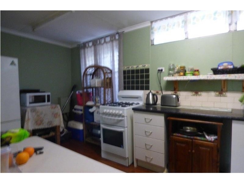 17 Memorial Drive, Adelaide River NT 0846