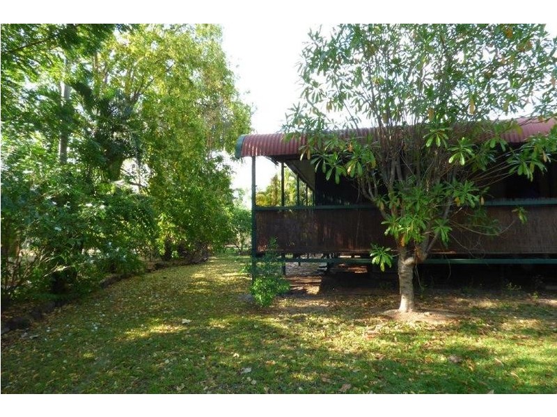 17 Memorial Drive, Adelaide River NT 0846