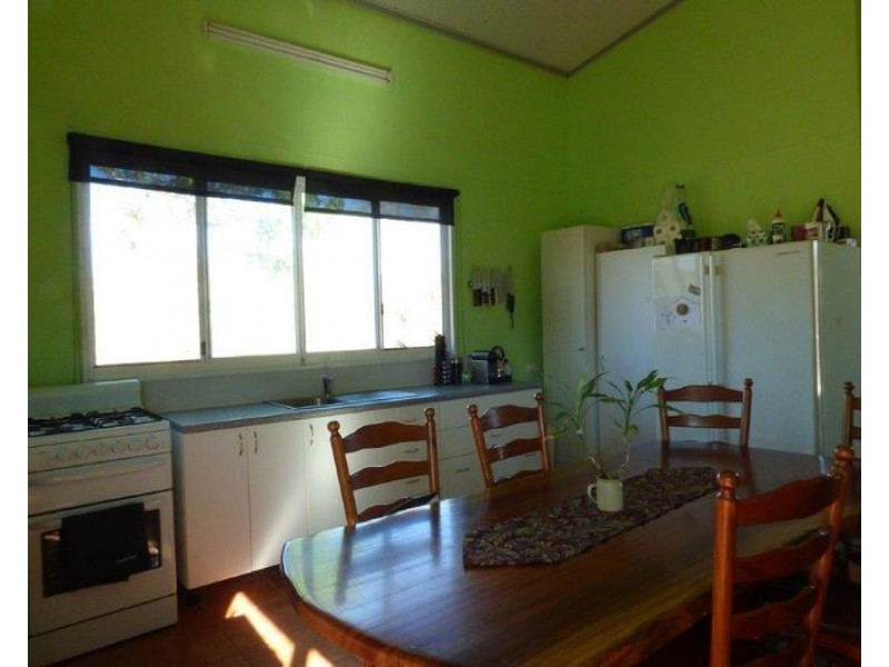 203 Dorat Road, Adelaide River NT 0846