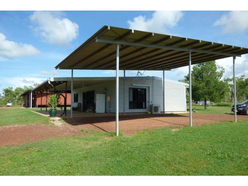 415 Livingstone Road, Berry Springs NT 0838