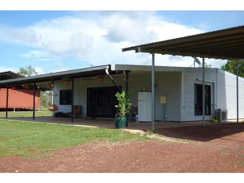 415 Livingstone Road, Berry Springs NT 0838