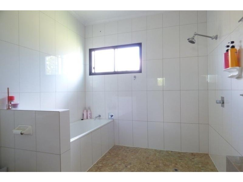 415 Livingstone Road, Berry Springs NT 0838