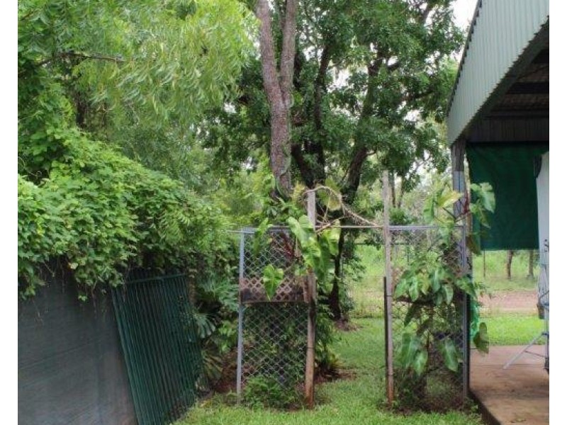 9 Woolley Court, Batchelor NT 0845