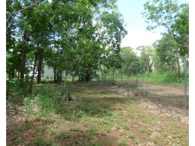 9 Woolley Court, Batchelor NT 0845