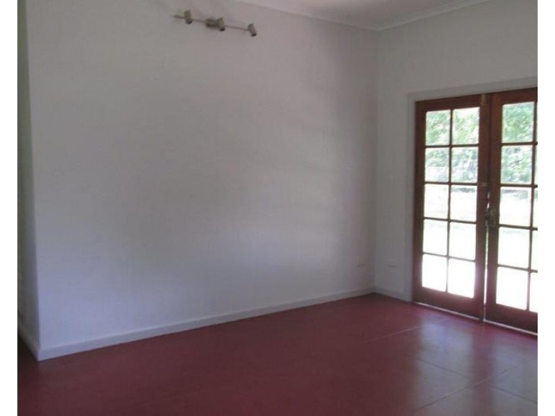 30 Wanderee Street, Batchelor NT 0845