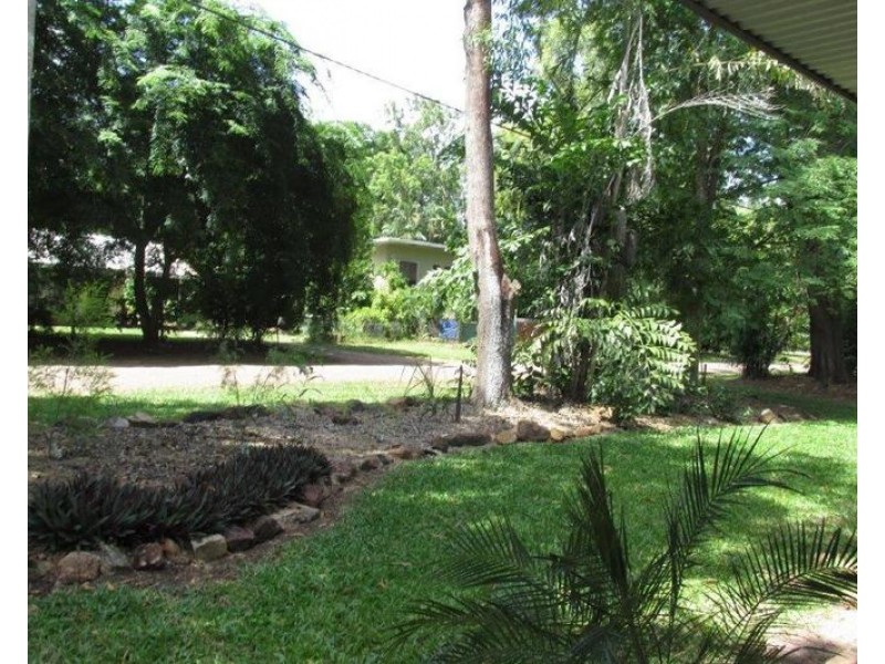 30 Wanderee Street, Batchelor NT 0845