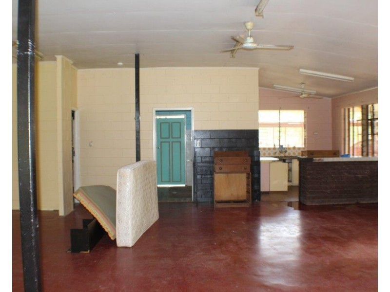 75 Produce Road, Humpty Doo NT 0836