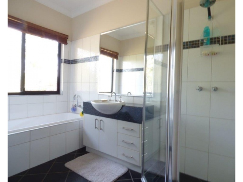 327 Thomas Road, Humpty Doo NT 0836