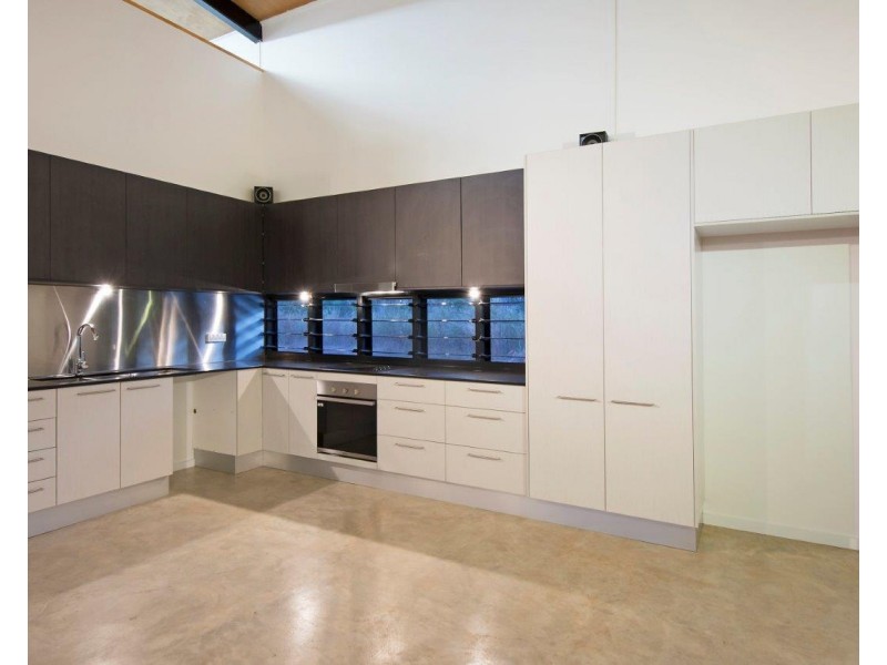 Acacia Hills NT 0822