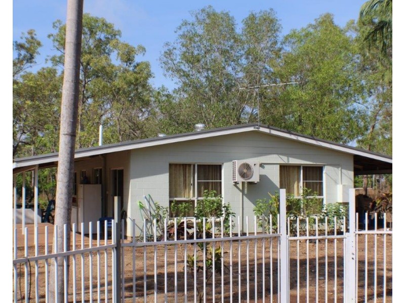 26 Daniell Road, Acacia Hills NT 0822