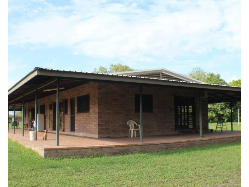 21 Sandy Road, Acacia Hills NT 0822