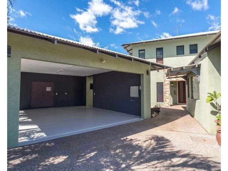 8 Helvetius Court, Durack NT 0830