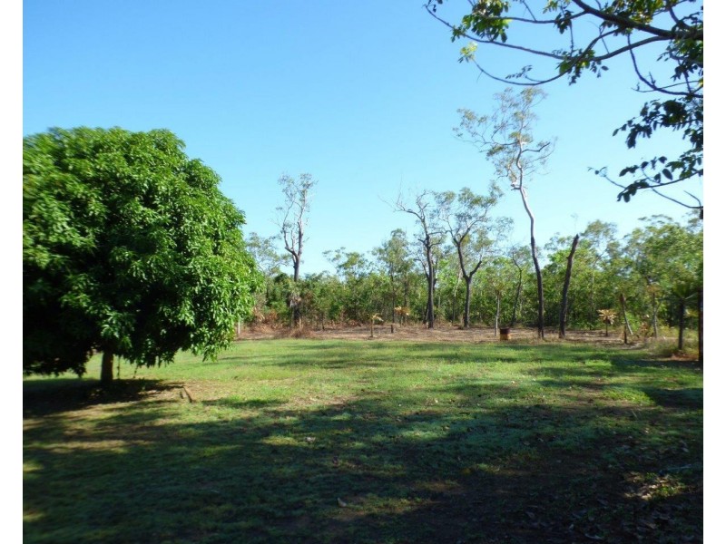 690 Namarada Drive, Dundee Beach NT 0840