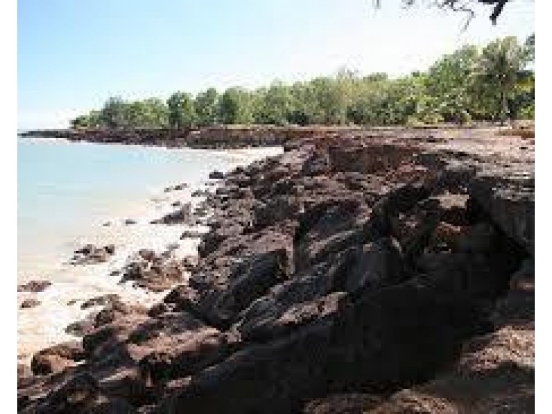 690 Namarada Drive, Dundee Beach NT 0840