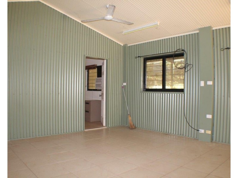 110 Coral Road, Herbert NT 0836