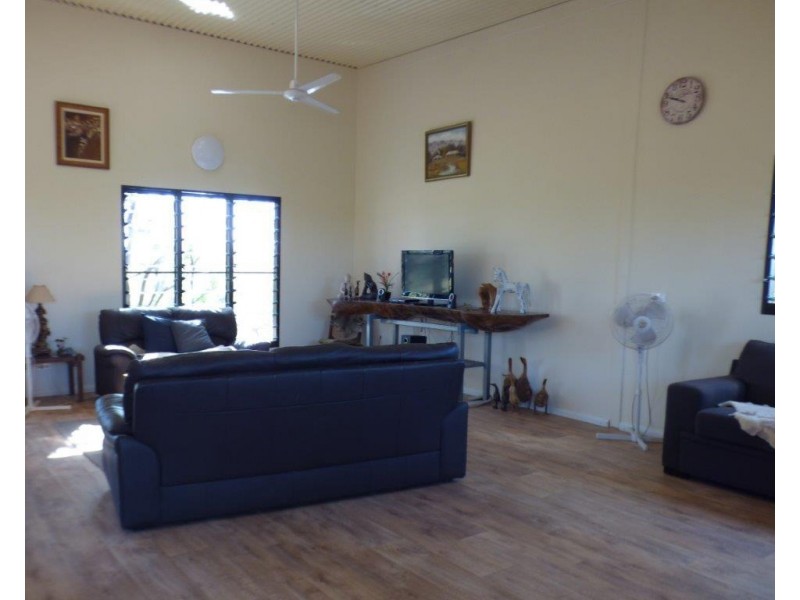 175 Strickland Road, Adelaide River NT 0846