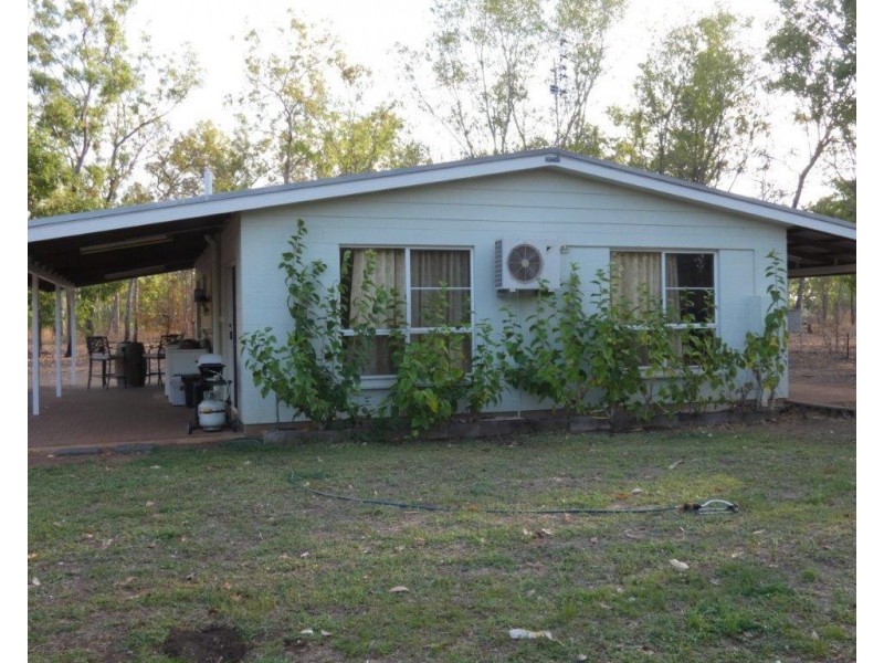 26 Daniell Road, Acacia Hills NT 0822
