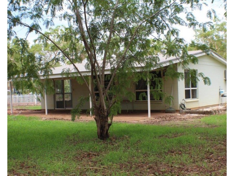 26 Daniell Road, Acacia Hills NT 0822