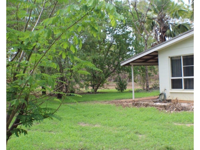 26 Daniell Road, Acacia Hills NT 0822
