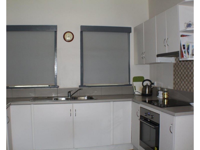 8 Turana Street, Batchelor NT 0845