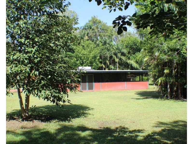 925 Livingstone Road, Berry Springs NT 0838