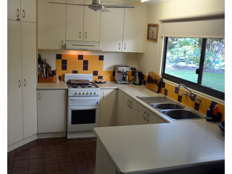 925 Livingstone Road, Berry Springs NT 0838