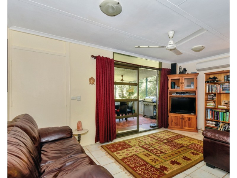 925 Livingstone Road, Berry Springs NT 0838