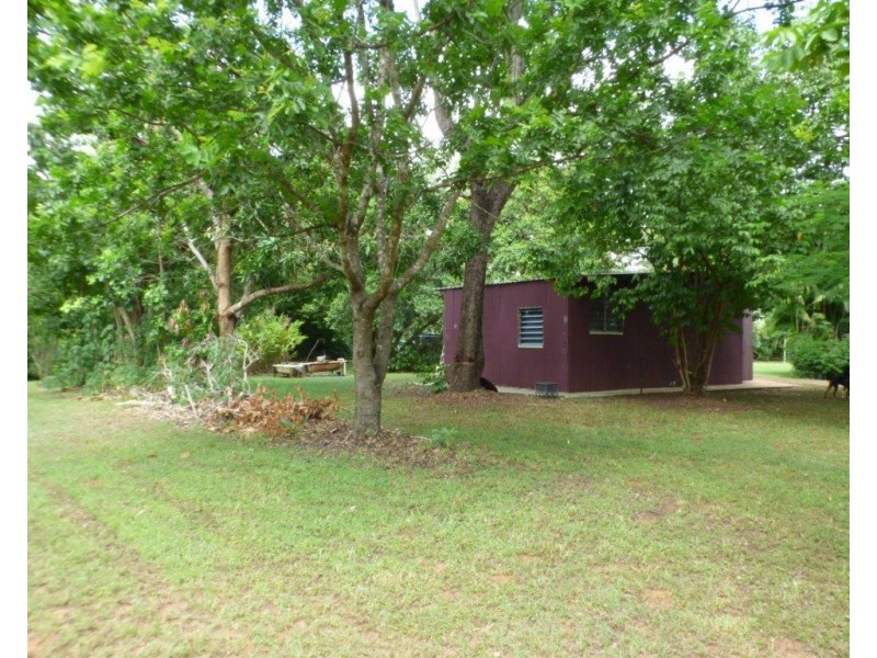 925 Livingstone Road, Berry Springs NT 0838