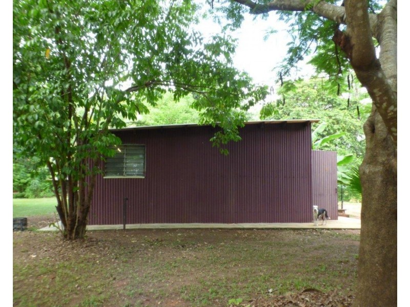 925 Livingstone Road, Berry Springs NT 0838