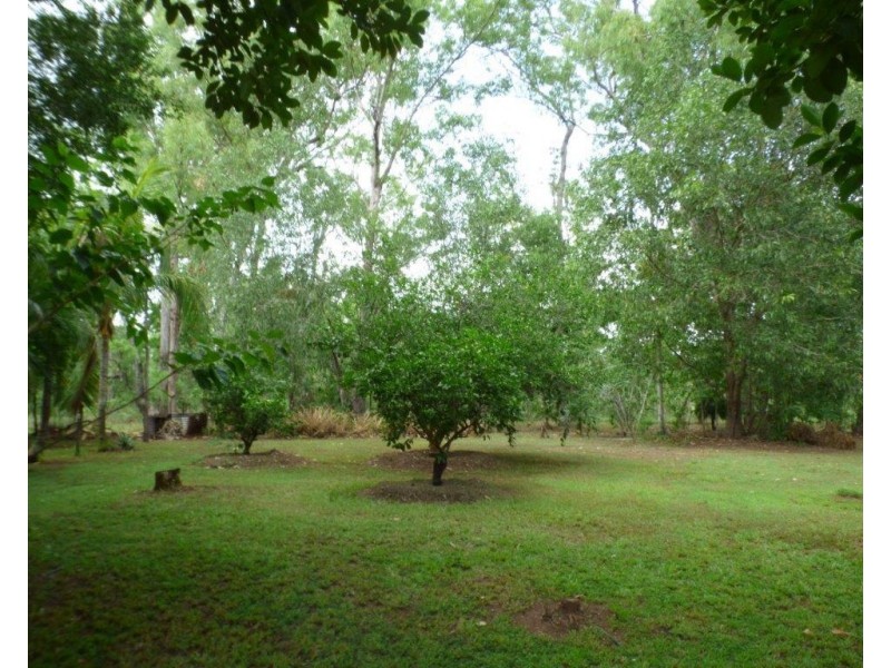 925 Livingstone Road, Berry Springs NT 0838