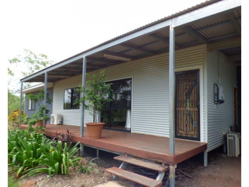 94 Bandicoot Road, Berry Springs NT 0838