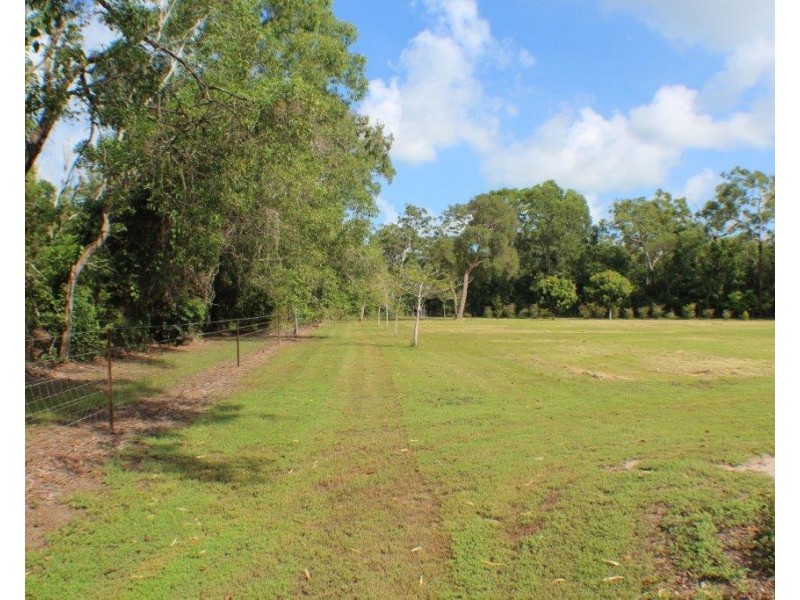 725 Namarada Road, Dundee Beach NT 0840