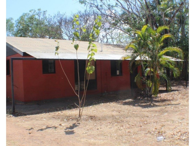 13 Kirra Crescent, Batchelor NT 0845