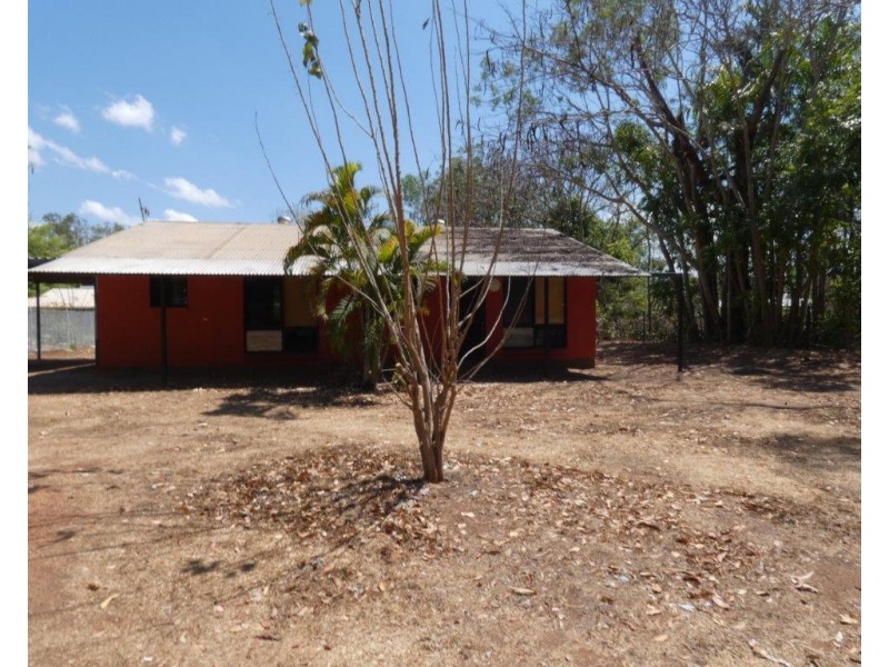 13 Kirra Crescent, Batchelor NT 0845