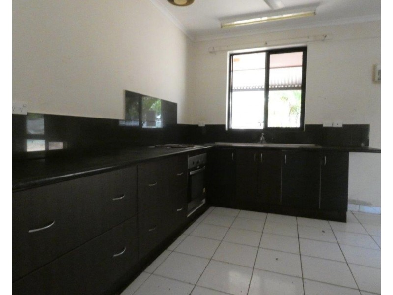 13 Kirra Crescent, Batchelor NT 0845