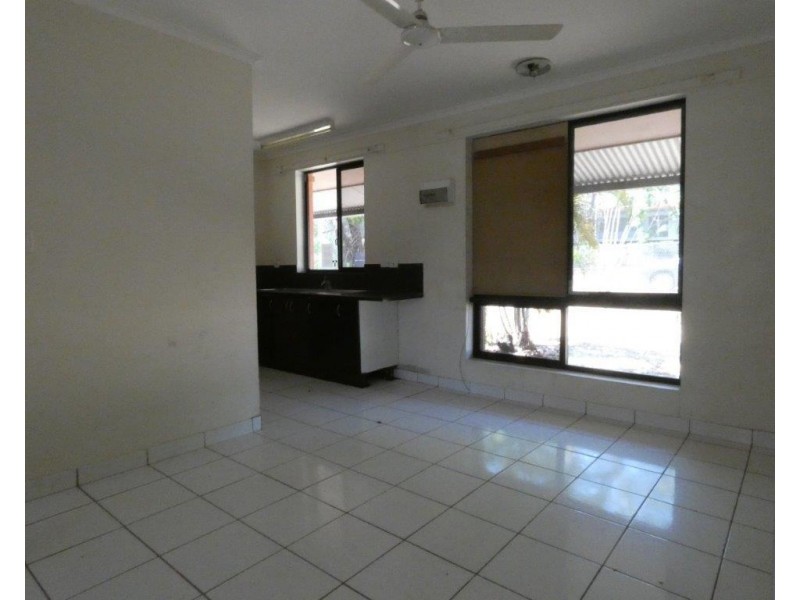 13 Kirra Crescent, Batchelor NT 0845