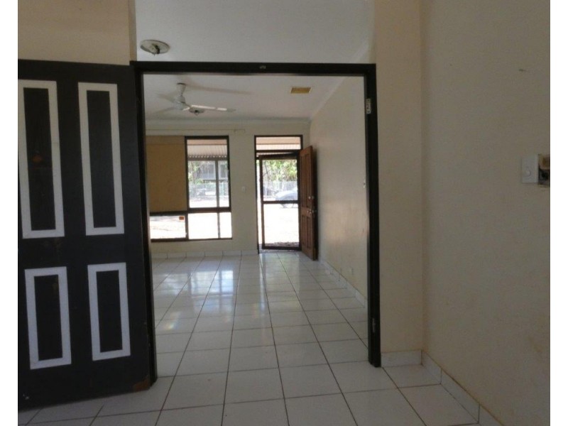 13 Kirra Crescent, Batchelor NT 0845