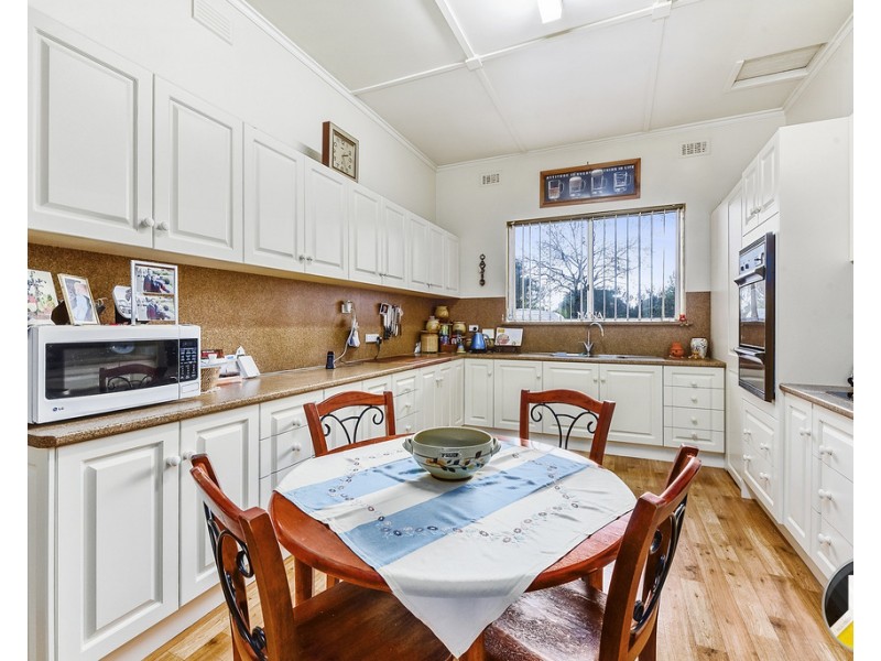 114 Mount Gambier Road, Millicent SA 5280